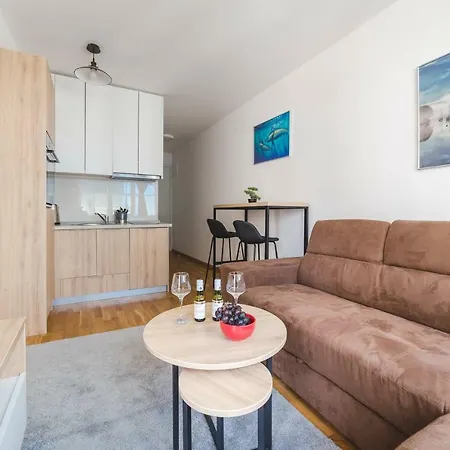 Blue Marlin Apartament *